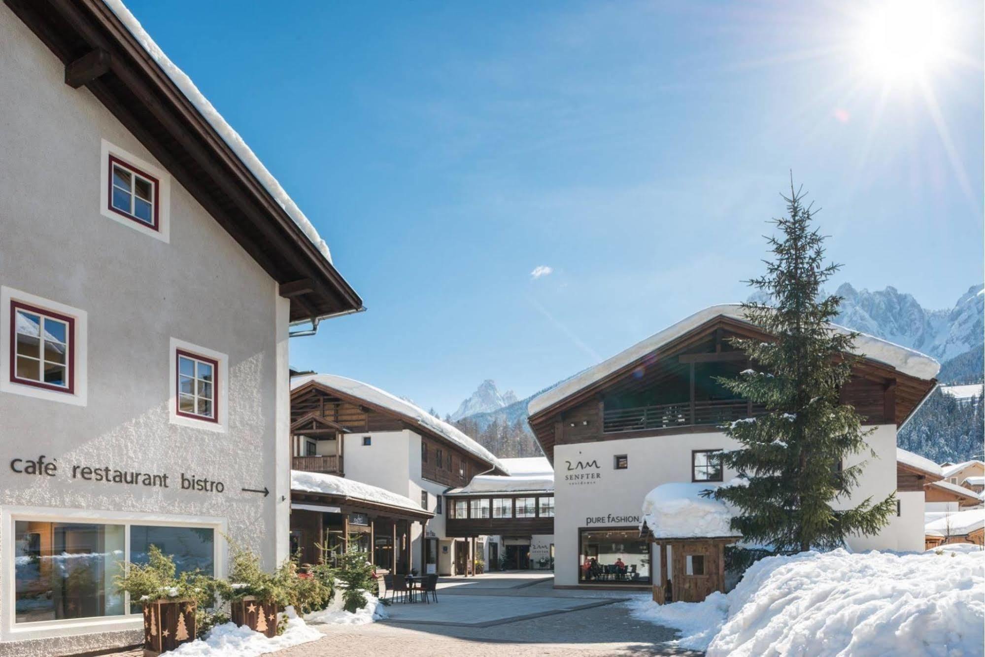 Zin Senfter Residence Сан Кандидо Екстериор снимка